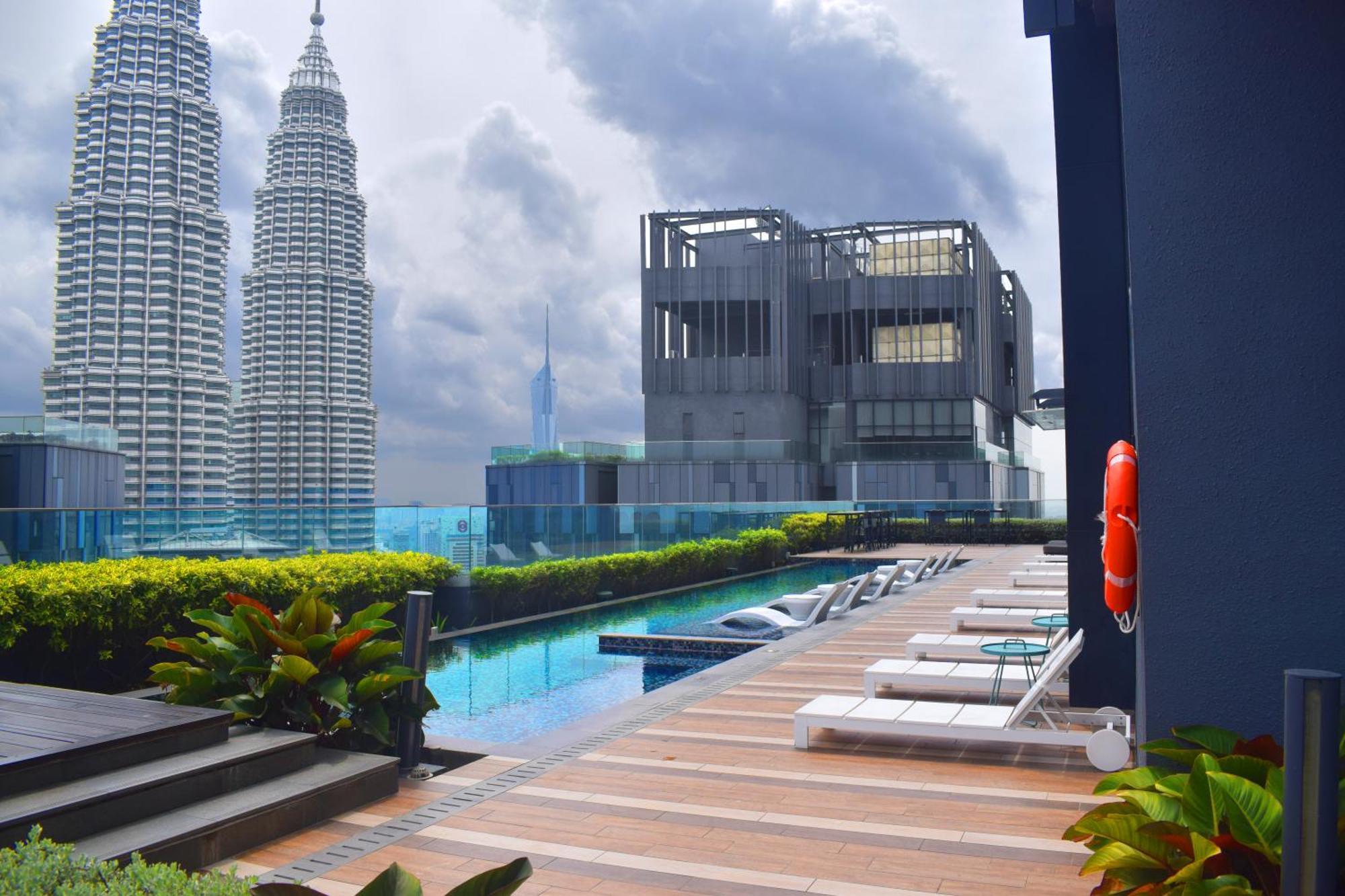 Appartamento Star Klcc By Bhs Kuala Lumpur Esterno foto